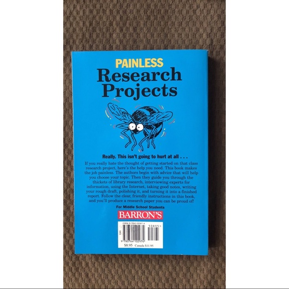 👋🏽DONATING SOON👋🏽 Assortment of books-set of 4 - Picture 6 of 8